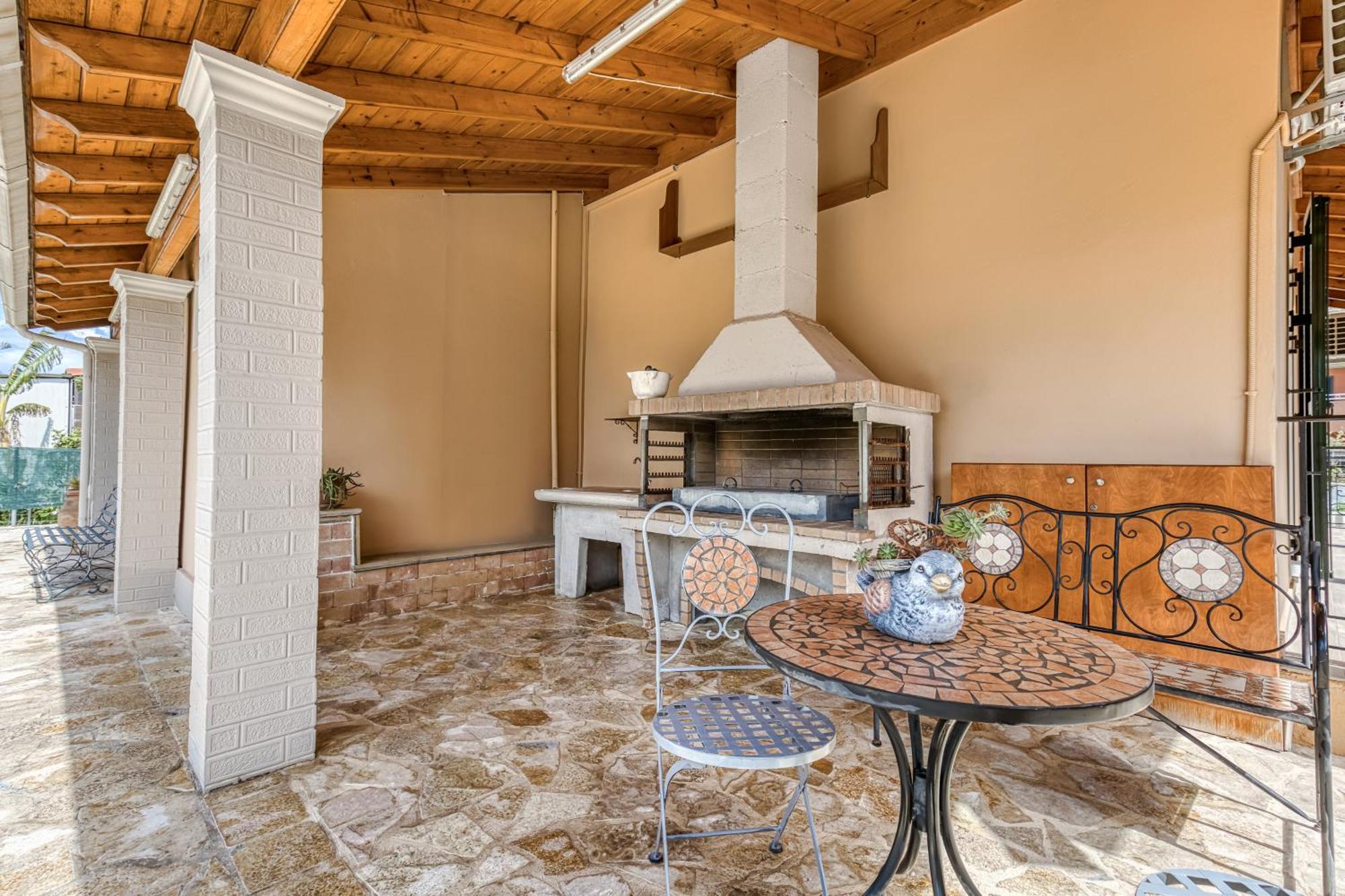 La Casa Di Eleni Villa Acharavi  Buitenkant foto